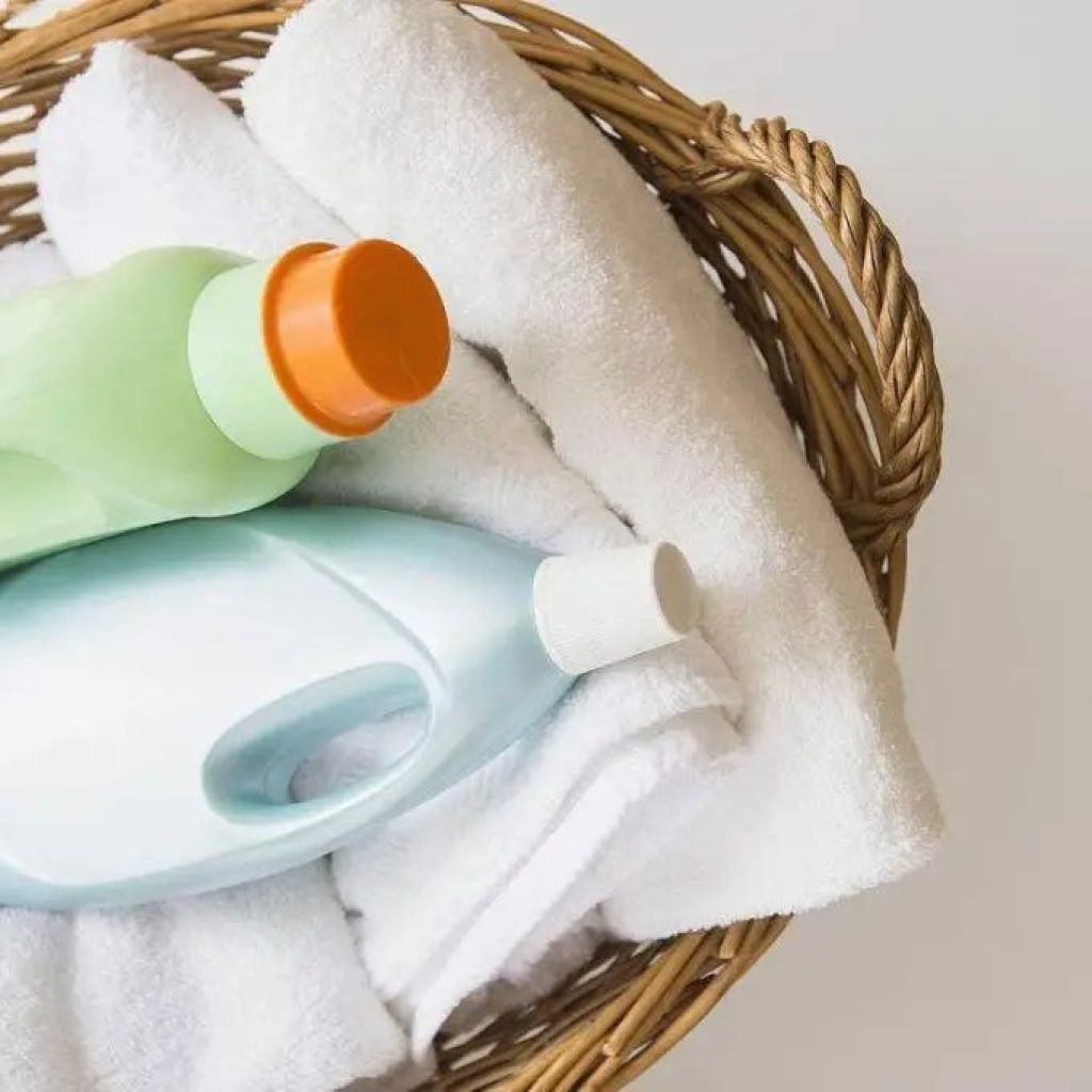 liquid detergent