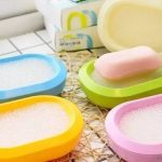 Does soapy water kill mosquitoes?